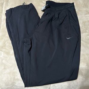 Women’s Nike Dri-Fit Elastic Bottom Pants - Size M